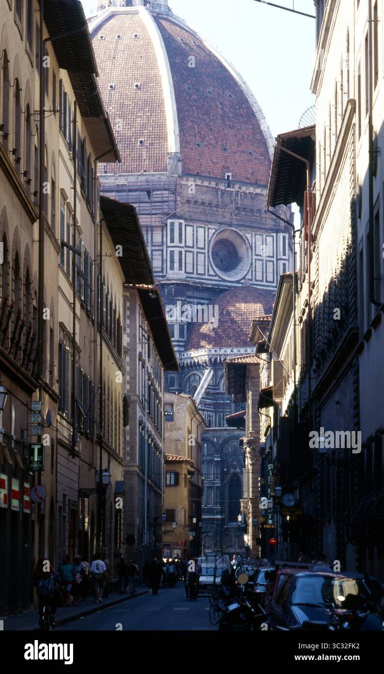 Florence – Piazza della Santissima Annunziata SW View through Via dei Servi towards il Duomo